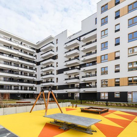 M&R Apartament Airport&Business Premium Komputerowa - Underground Garage - Free Wifi - Netflix - Self Check-In - 5 Min From Chopin Airport ワルシャワ エクステリア 写真