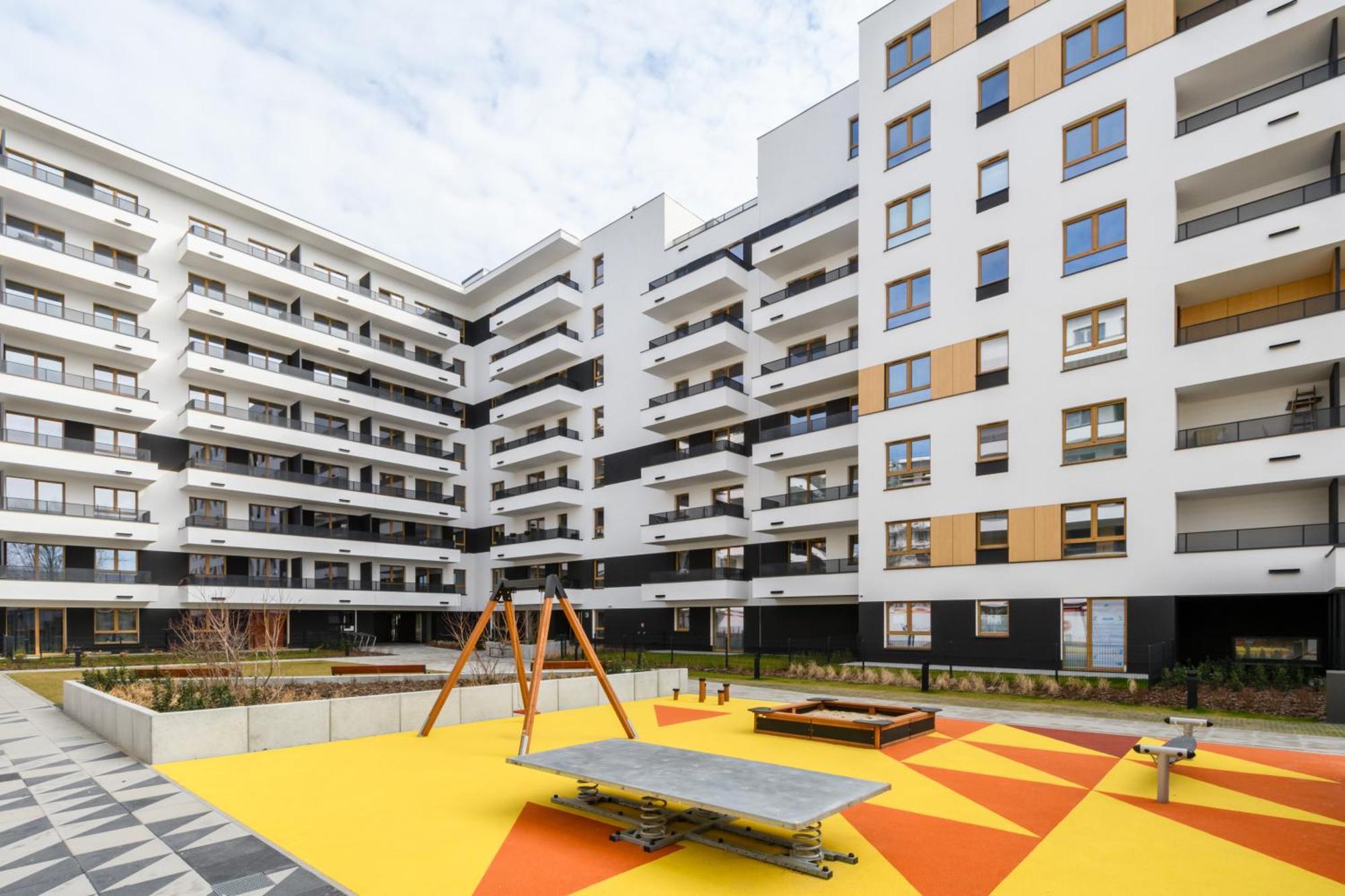 M&R Apartament Airport&Business Premium Komputerowa - Underground Garage - Free Wifi - Netflix - Self Check-In - 5 Min From Chopin Airport ワルシャワ エクステリア 写真